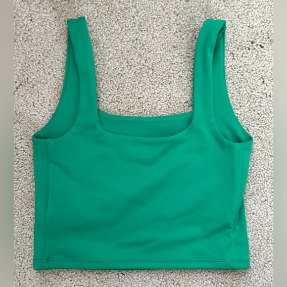 Express Green Cropped Tank Top - Picture 2 of 3